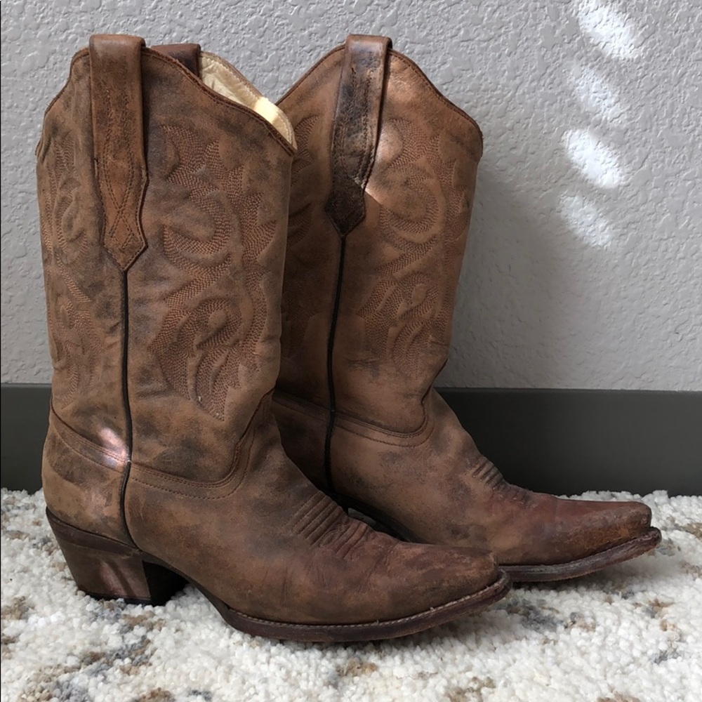 Corral Snip toed Boots